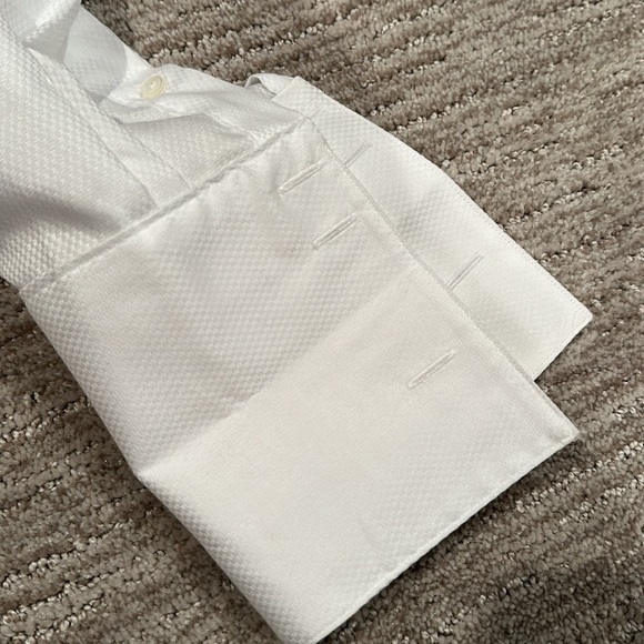 DD White Dress Shirt - Picture 4 of 5
